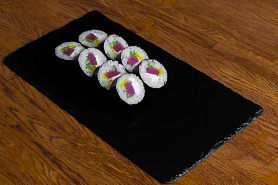 Ролл с тунцом